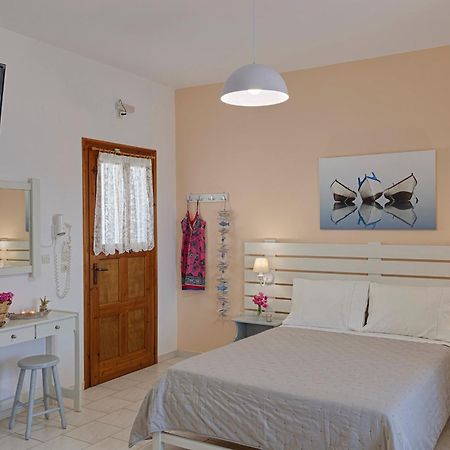 Letta'S Apartments Finikas (Syros) Exterior foto