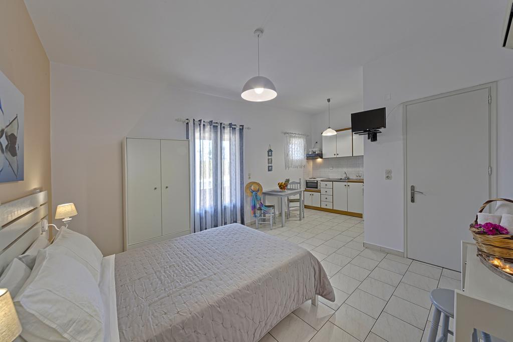 Letta'S Apartments Finikas (Syros) Exterior foto