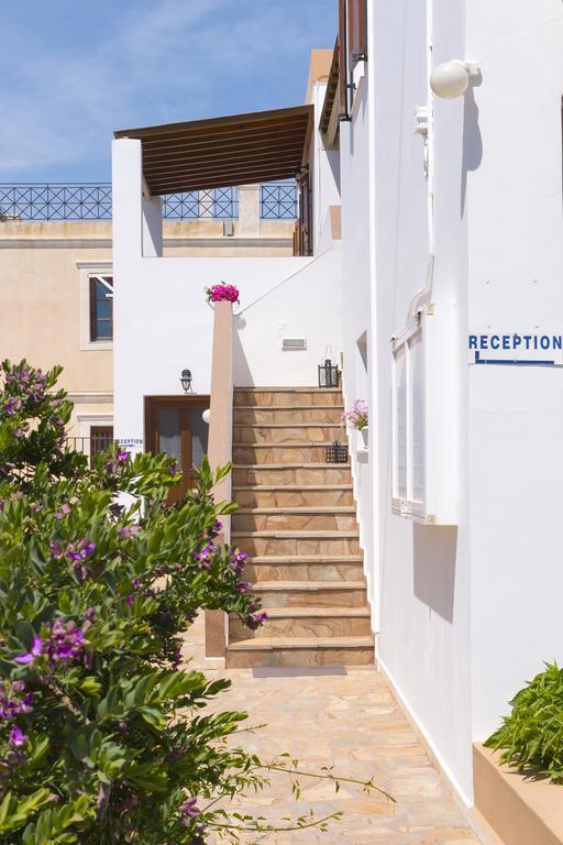 Letta'S Apartments Finikas (Syros) Exterior foto