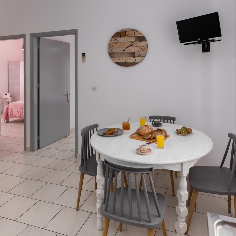 Letta'S Apartments Finikas (Syros) Exterior foto